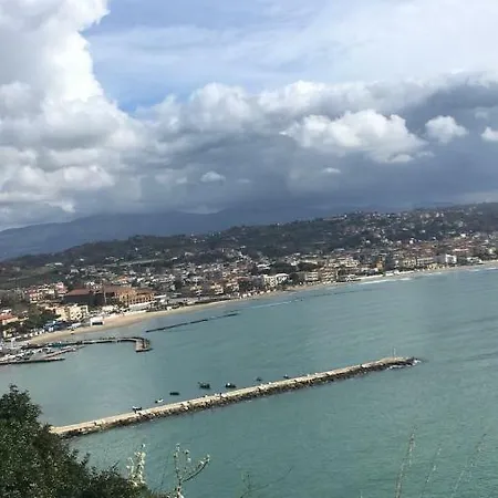 Nyaraló 